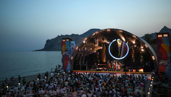 Сцена Международного джазового фестиваля Koktebel Jazz Party 2017