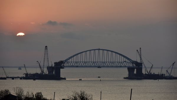 Строительство Крымского моста