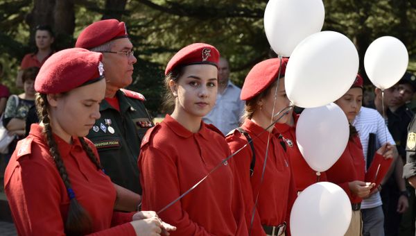 В Симферополе прошла памятная акция Дети Беслана