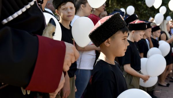 В Симферополе прошла памятная акция Дети Беслана