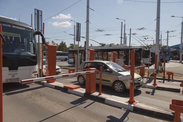 Автоматизированная система парковки на стоянке аэропорта Симферополь