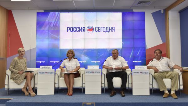 Пресс-конференция к 95-летию со дня образования Государственной санитарно-эпидемиологической службы России Пресс-конференция к 95-летию со дня образования Государственной санитарно-эпидемиологической службы России