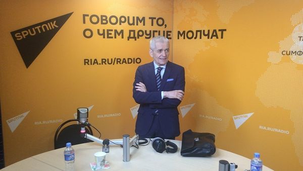 Первый заместитель председателя комитета ГД РФ по образованию и науке Геннадий Онищенко