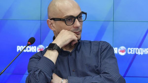 Радиоведущий, писатель и блогер Армен Гаспарян