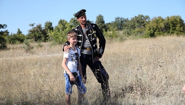 Рекоструктор на Крымском военно-историческом фестивале на Федюхиных высотах в Севастополе
