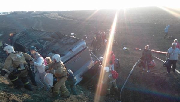 На востоке Крыма перевернулся пассажирский автобус