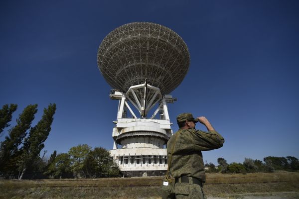 Радиотелескоп П-2500 (РТ 70) в Центре дальней космической связи в селе Витино под Евпаторией