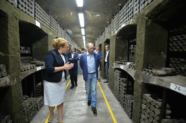 Рабочая поездка президента РФ В.Путина в Крымский федеральный округ