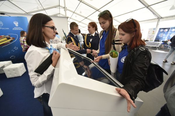 Работа II Всероссийского образовательного форума Детский лагерь — новое образовательное пространство в МДЦ Артек