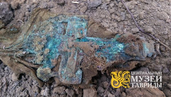 Раскопки на месте массового захоронения солдат и офицеров 2-й армии Василия Долгорукова, относящегося к периоду завоевания Крыма во время Русско-Турецкой войны 1768-1774 годов Раскопки на месте массового захоронения солдат и офицеров 2-й армии Василия Долгорукова, относящегося к периоду завоевания Крыма во время Русско-Турецкой войны 1768-1774 годов