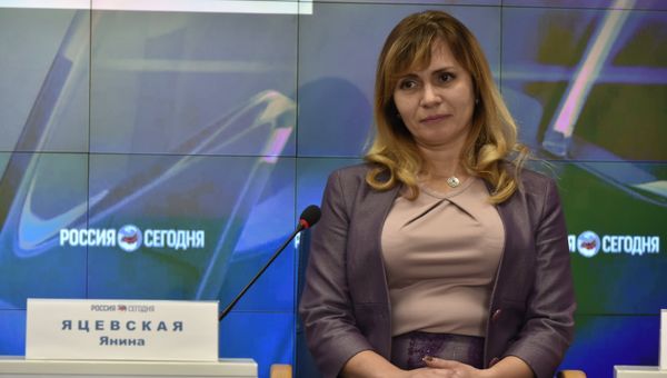 Певица из Италии Янина Яцевская (сопрано) Певица из Италии Янина Яцевская (сопрано)