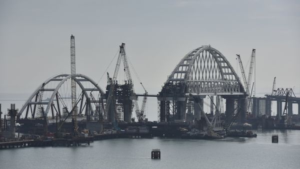 Вторая морская операция по установке автодорожной арки Крымского моста Вторая морская операция по установке автодорожной арки Крымского моста