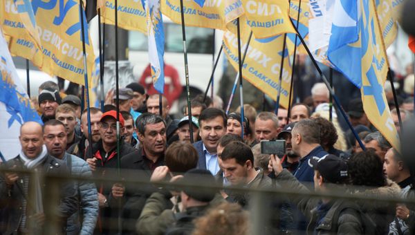 Михаил Саакашвили на акции в поддержку политической реформы в Киеве. 17 октября 2017 Михаил Саакашвили на акции в поддержку политической реформы в Киеве. 17 октября 2017