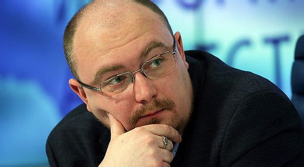 Политолог Денис Денисов
