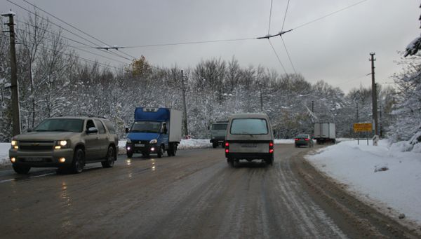 Снег на Ангарском перевале