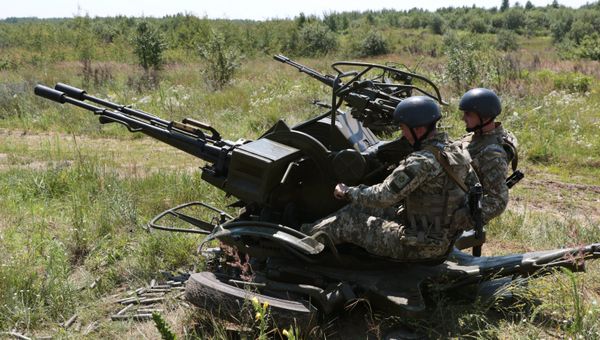 Украинские военнослужащие. Архивное фото