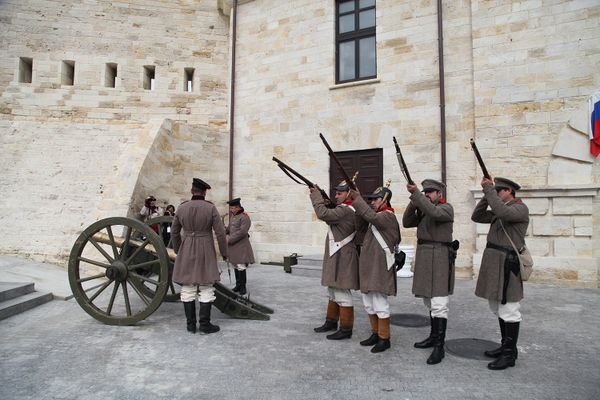 Открытие Константиновской казематированной батареи в Севастополе для посетителей Открытие Константиновской казематированной батареи в Севастополе для посетителей