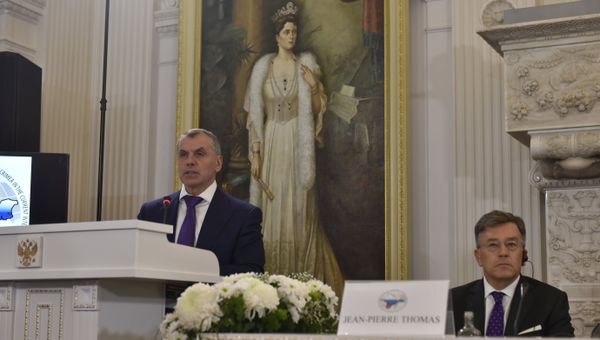 Председатель Госсовета Крыма Владимир Константинов на форуме друзей Крыма в Ливадийском дворце