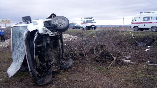 ДТП с участием трех автомобилей на трассе Симферополь-Феодосия