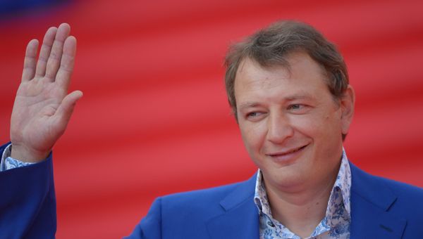 Актер Марат Башаров