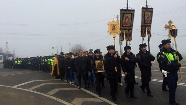 Крестный ход в память о жертвах ДТП на автодороге Темрюк-Краснодар