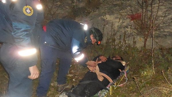 В Бахчисарае со скалы сорвался мужчина В Бахчисарае со скалы сорвался мужчина
