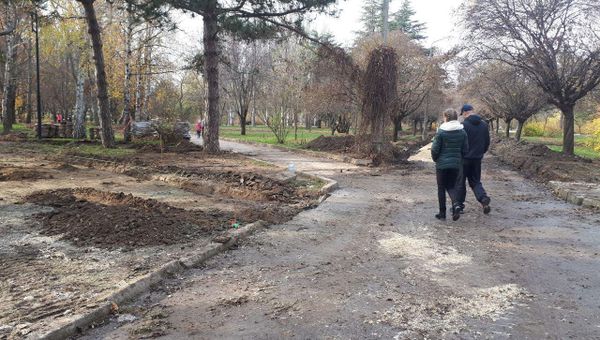 Капитальный ремонт в парке им. Гагарина в Симферополе