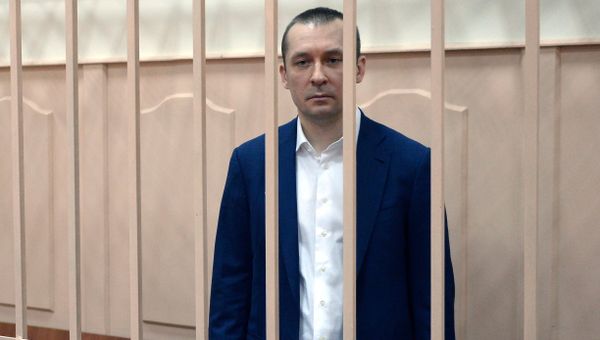 Рассмотрение ходатайства следствия о продлении ареста Д. Захарченко Рассмотрение ходатайства следствия о продлении ареста Д. Захарченко