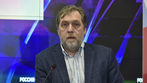 Актер, режиссер Никита Высоцкий Актер, режиссер Никита Высоцкий