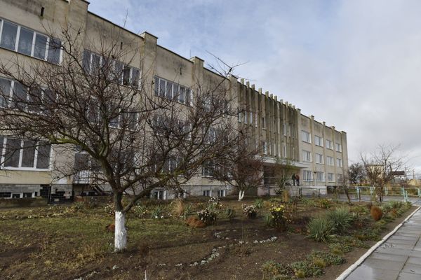 Суворовская общеобразовательная школа, которой в рамках проекта ОНФ Имя героя - школе присвоят имя Давида Саруханова