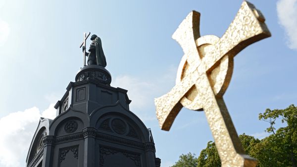 Памятника святому равноапостольному князю Владимиру на Владимирской горке в Киеве. Архивное фото