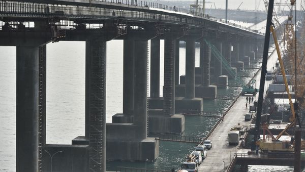 Строительство моста через Керченский пролив