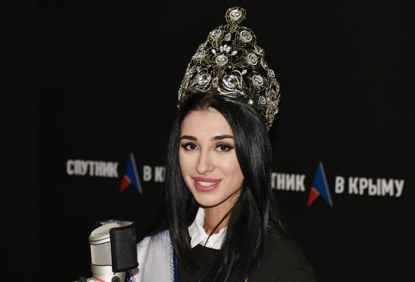 Победительница международного конкурса красоты Мисс офис-2017 Анастасия Божкова