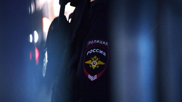 Эмблема на форме сотрудника полиции