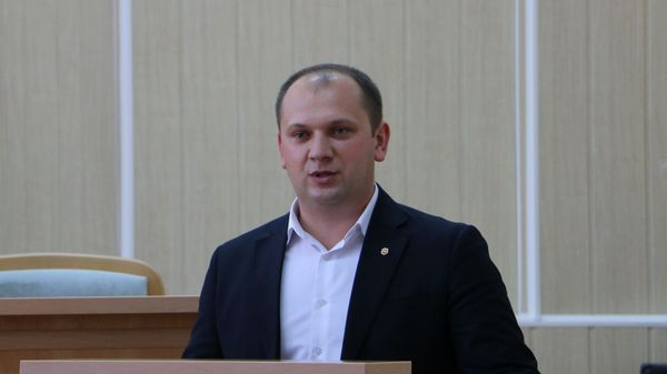 Глава администрации Симферопольского района Сергей Донец