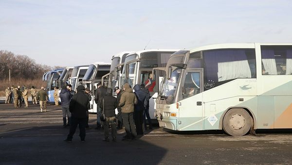 Автобусы с пленными