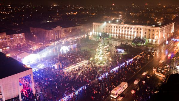 Празднование Нового года в Симферополе Празднование Нового года в Симферополе