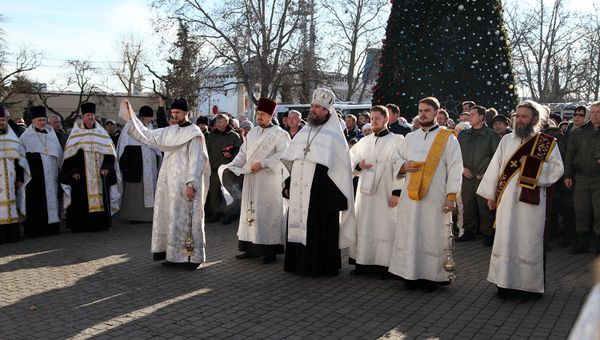 В Севастополе в рамках празднования Рождества прошел традиционный крестный ход