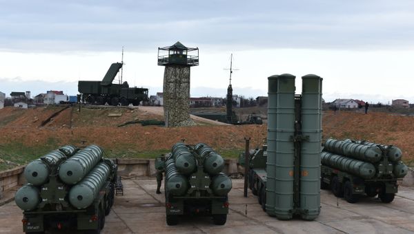 Дивизион С-400 в Севастополе Дивизион С-400 в Севастополе