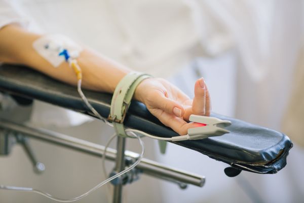 Операция по удалению злокачественной опухоли