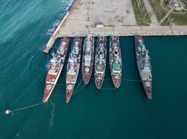 Военные корабли, принадлежащие Украине, в Крыму