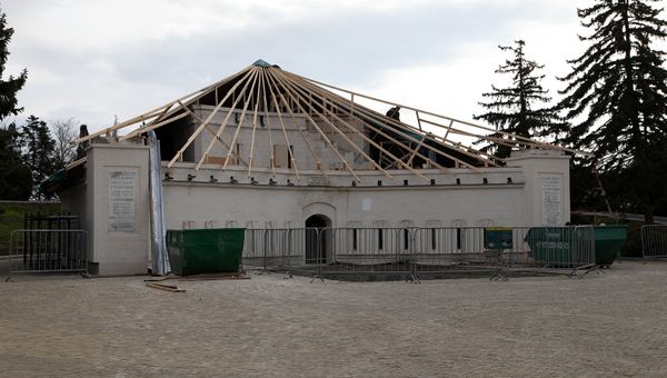 В Севастополе приступили к реставрации Корниловской башни