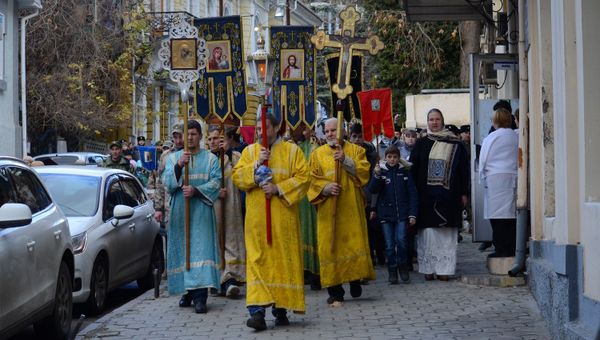 Крестный ход в честь Крещения в Ялте