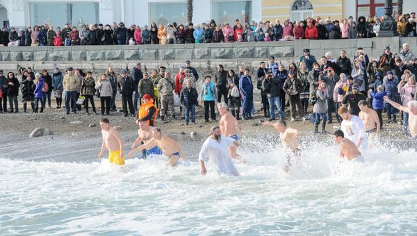 Крещенские купания в Ялте