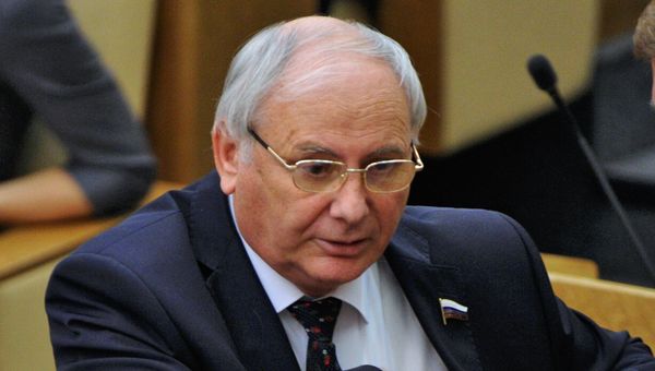 Журналист Борис Резник