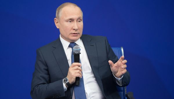 В. Путин. Архивное фото