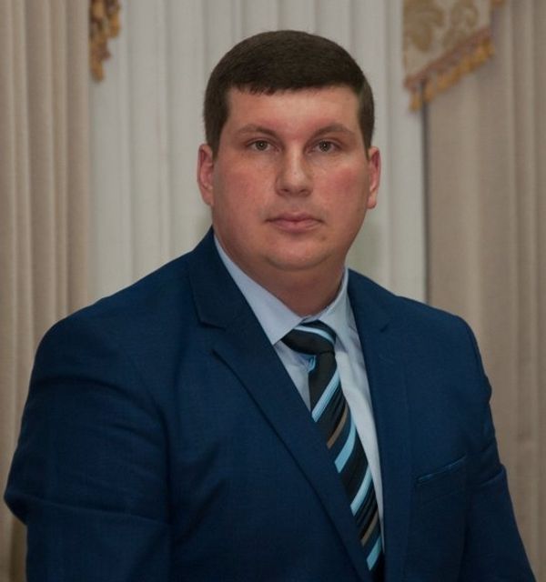 Новый начальник департамента по вопросам ЖКХ администрации Ялты Игорь Красий Новый начальник департамента по вопросам ЖКХ администрации Ялты Игорь Красий