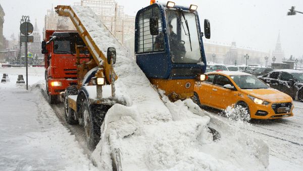 Снегопад в Москве