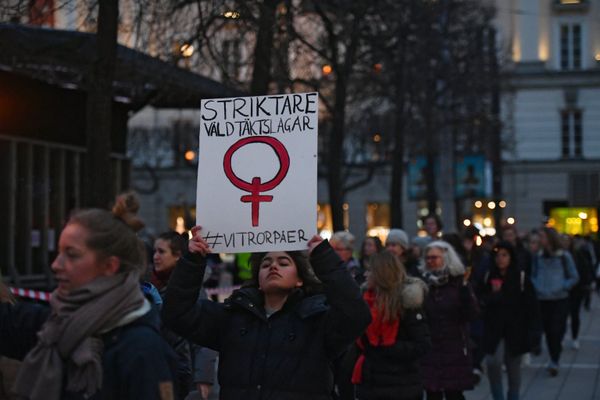 Акция в Стокгольме против насилия