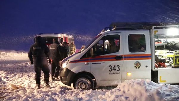 Крушение пассажирского самолета в Московской области Крушение пассажирского самолета в Московской области